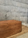 Malle en bois, magnifique pièce.webp