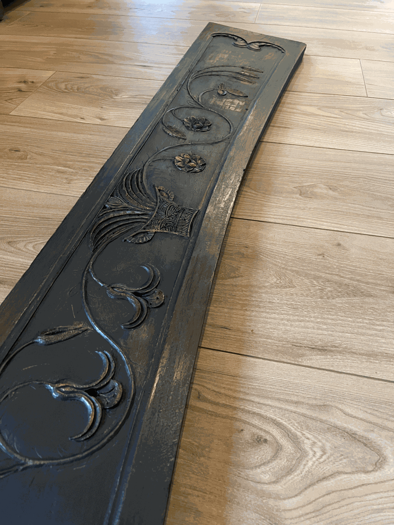 fronton en bois ,patine noire -3.webp