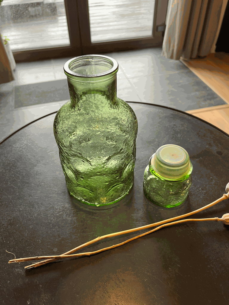 carafe en verre bullé,couleur verte ,années 70-2.webp