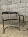 Chaise cantilever, CNASTRA chrome et noire, design ARRBEN, années 70.webp