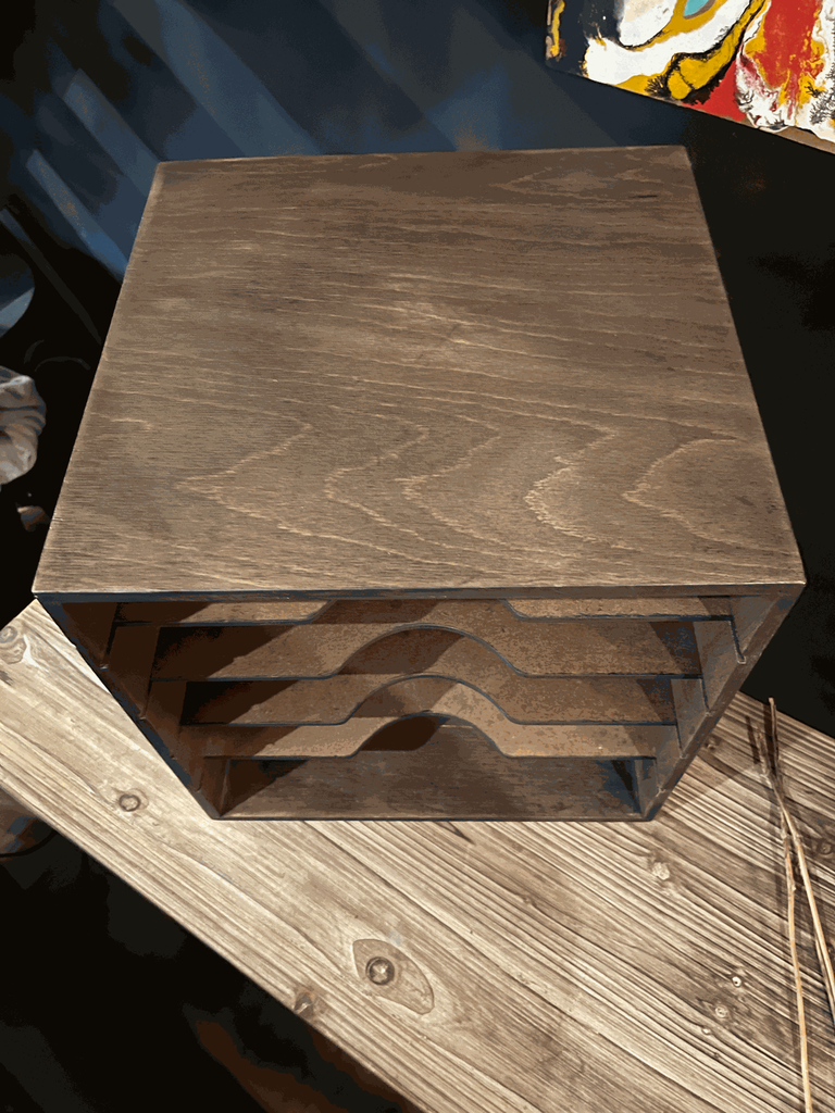 Meuble à casiers, Classeur en bois-2.webp