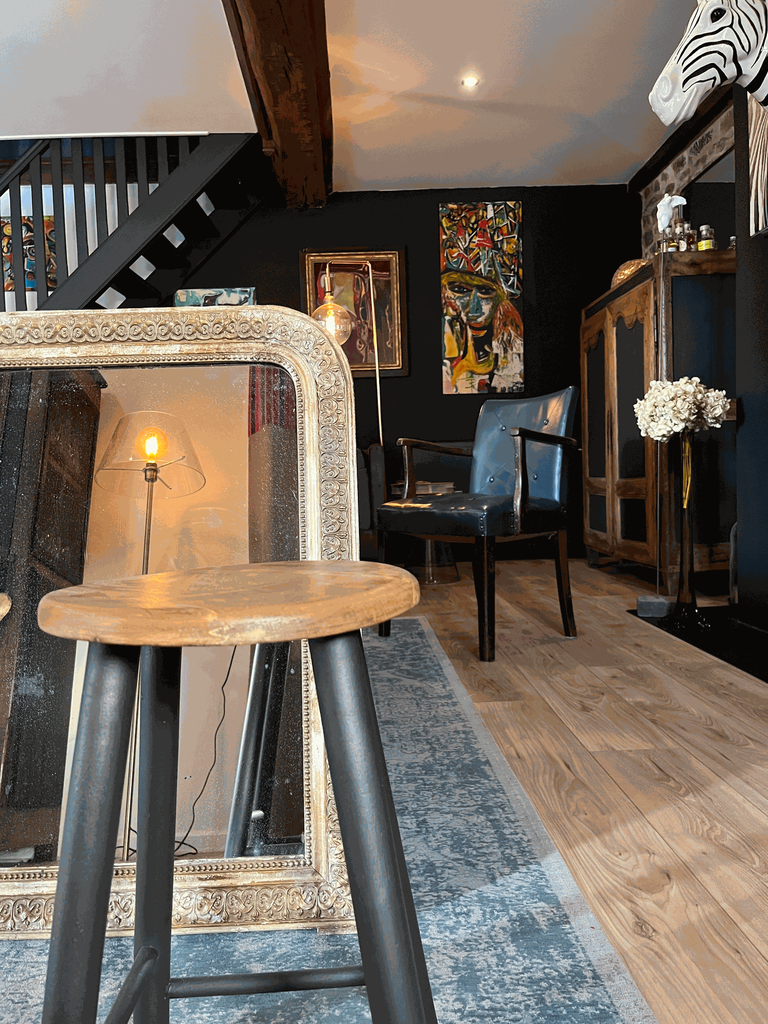 tabouret en bois rénové-8.webp
