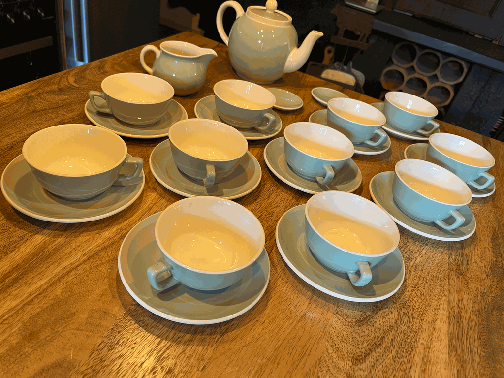 service à thé "villeroy&Boch",vert eau et blanc,années 50-2.webp