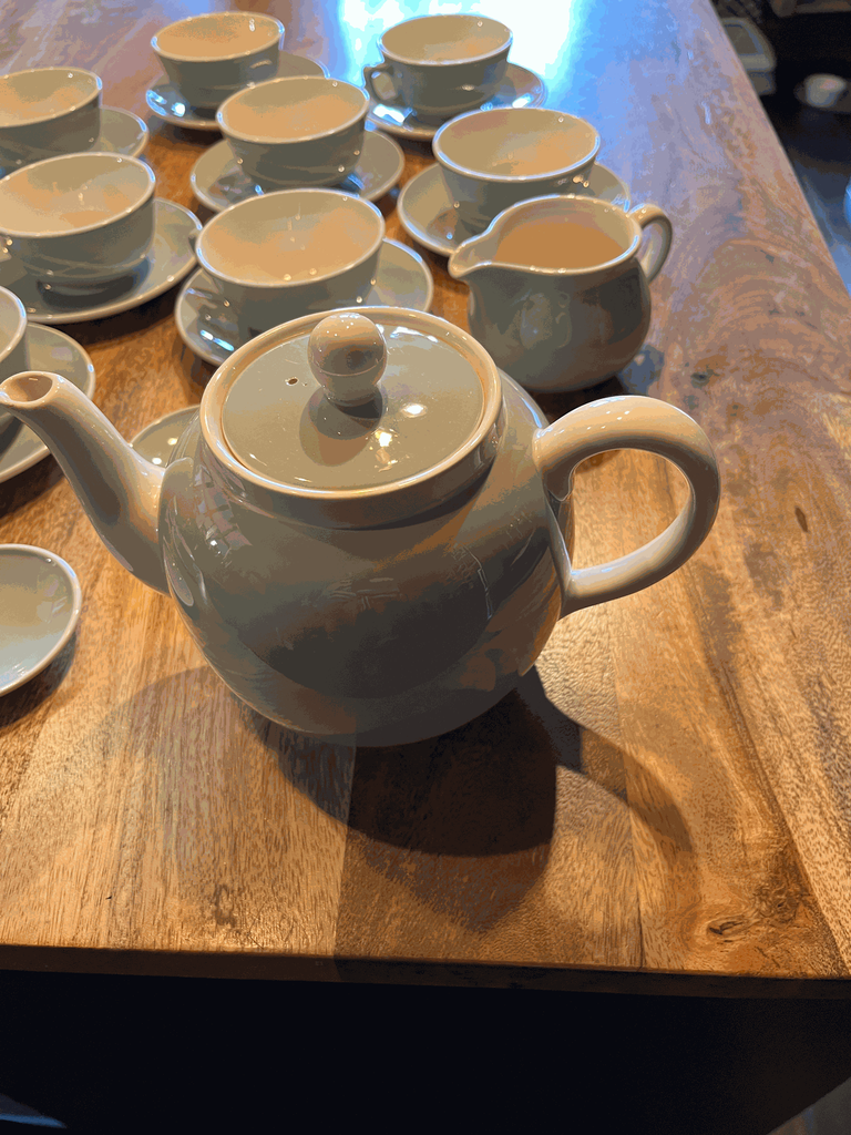 service à thé"villeroy&Boch",vert eau et blanc,années 50-5.webp