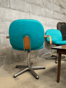 Fauteuil vert bois inox, pieds 5 branches en métal brossé, années 70-3.webp