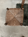 Tabouret en paille, 4 pieds-1.webp