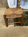 Tabouret en paille, 4 pieds.webp