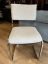 Chaise chrome et bouclette