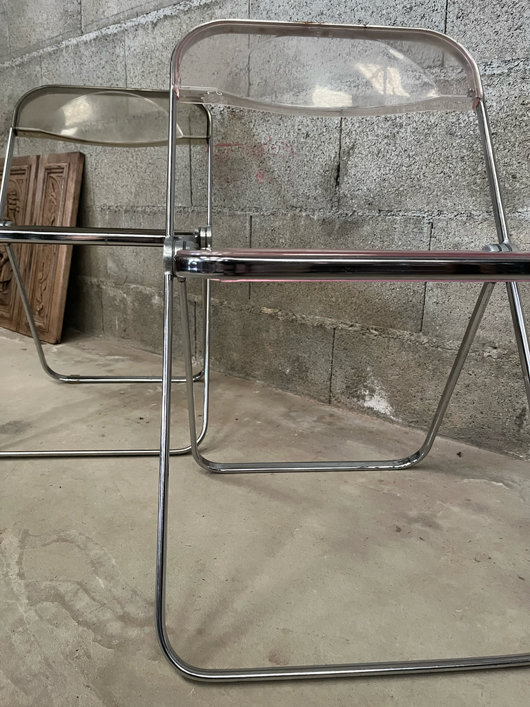 Chaise pliante en plexiglas, modèle 'Plia'