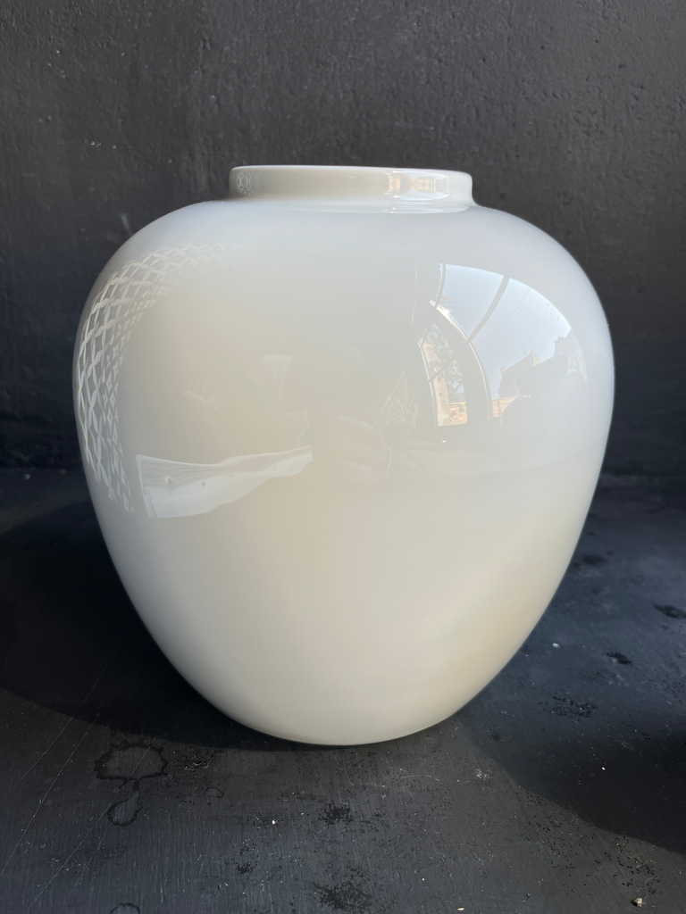 Vase en porcelaine, blanc