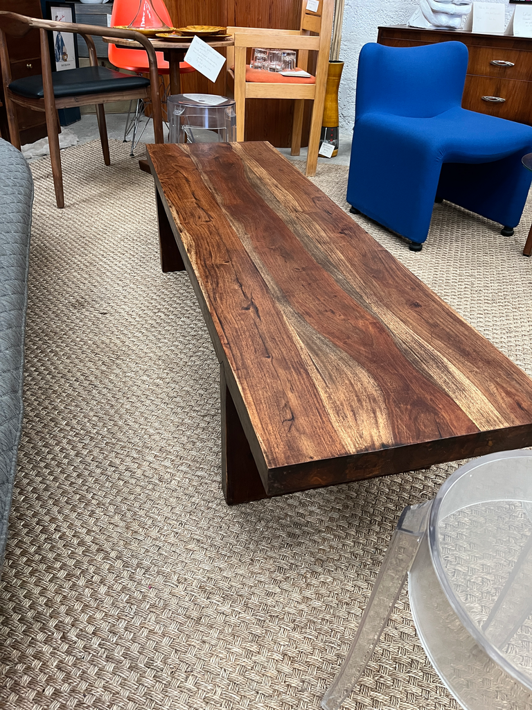 Table basse, en bois exotique