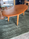 Table basse ovale