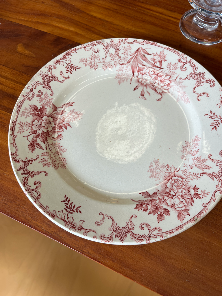 Lot de huit assiettes plates 'Floréal'