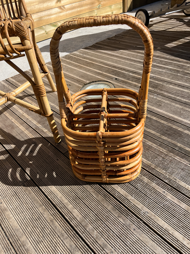 Porte-bouteilles en rotin vintage