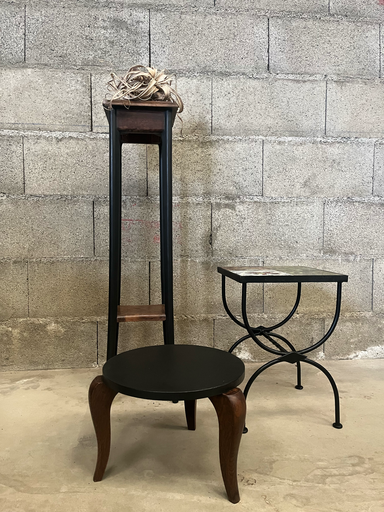 Porte-plantes en bois tripode