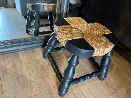 Tabouret bois et paille