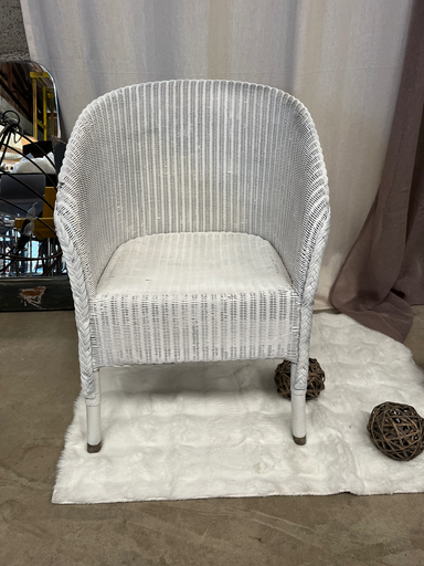 Fauteuil en osier blanc 'Lloyd Loom'