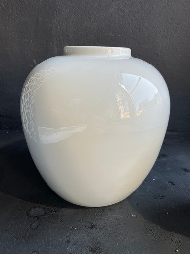 Vase en porcelaine, blanc