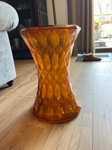 Tabouret 'Stone', pour  Kartell