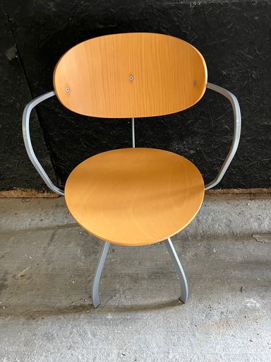 Chaise design en bois et métal