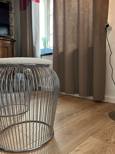 Tabouret, en fil métallique, design Warren Platner