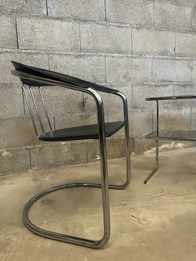 Chaise Cantilever Cnastra noire